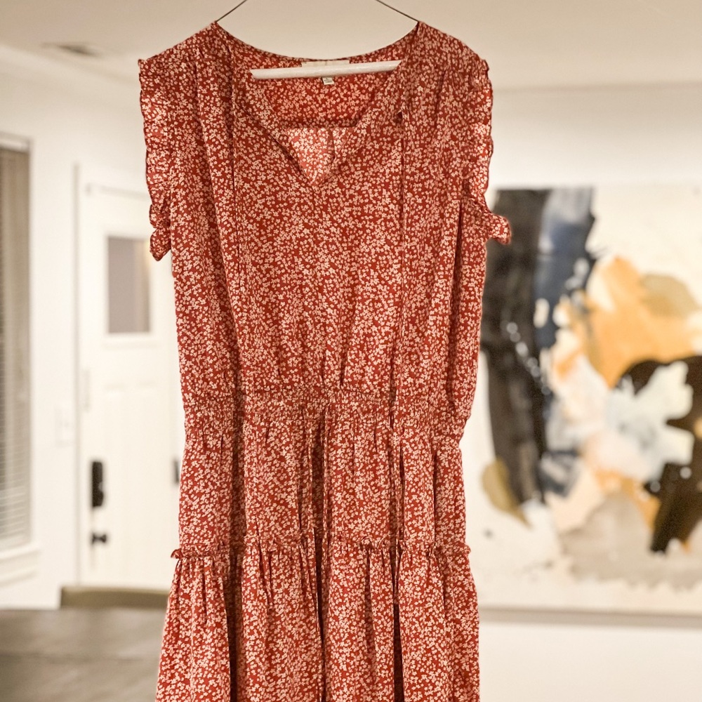 A perfect transitional dress for “second summer” and fall.